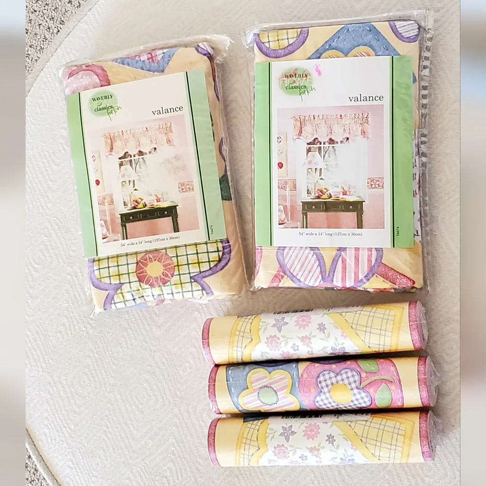 Waverly Kids Cheerful Flower Patch Yellow/Pink/Purple Gingham Valences+Wallpaper